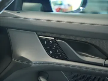 PORSCHE Taycan GTS  21  Pano  Sitzbelüftung