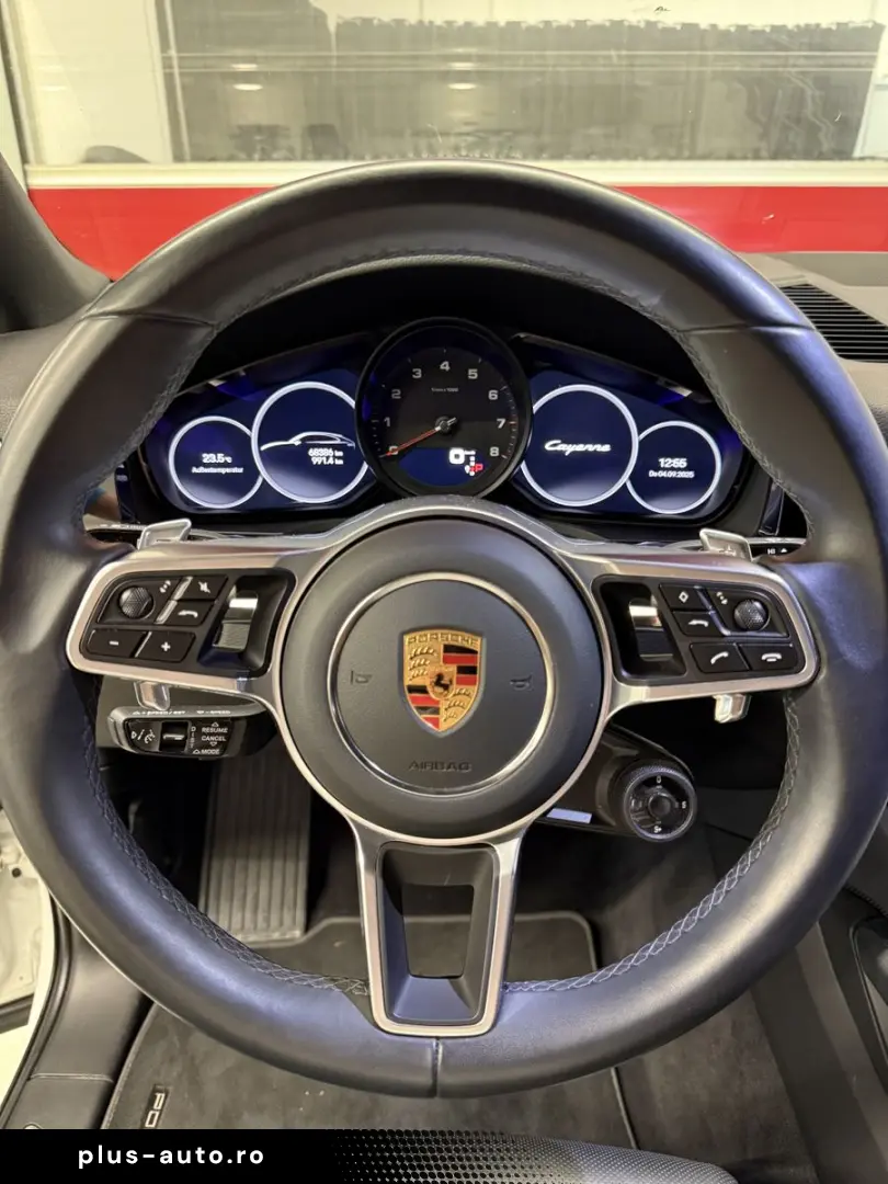 PORSCHE Cayenne Coupé Platinum Edition