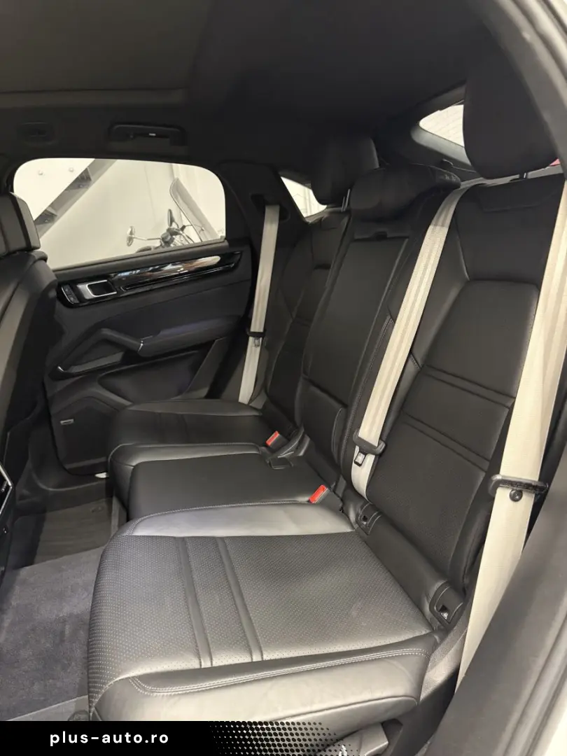PORSCHE Cayenne Coupé Platinum Edition