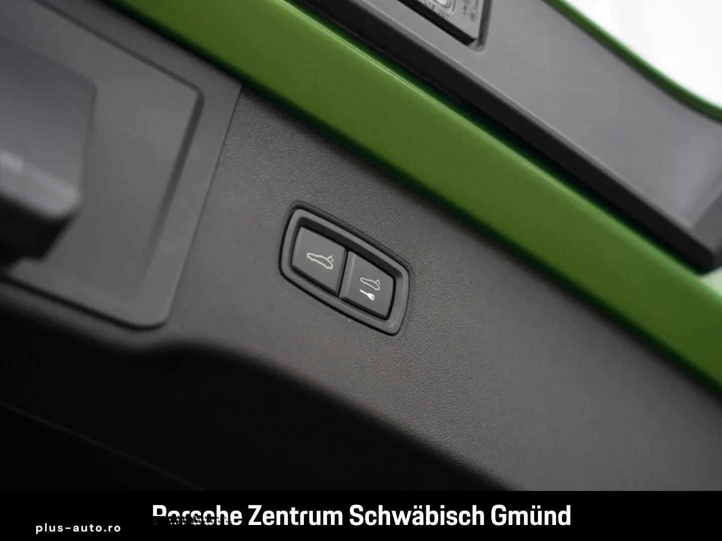 PORSCHE Cayenne Turbo E-Hybrid Burmester Nachtsicht PDCC