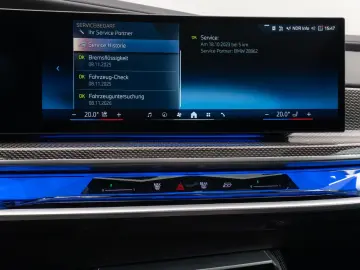 BMW i7 xD60 M-Sport HUD Pano 360
