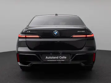 BMW i7 xD60 M-Sport HUD Pano 360