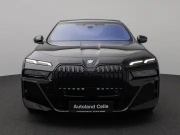 BMW i7 xD60 M-Sport HUD Pano 360