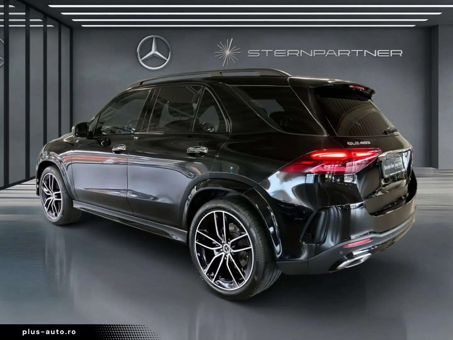 MERCEDES-BENZ GLE 450 4M AMG PANO HuD DISTR AIRMATIC