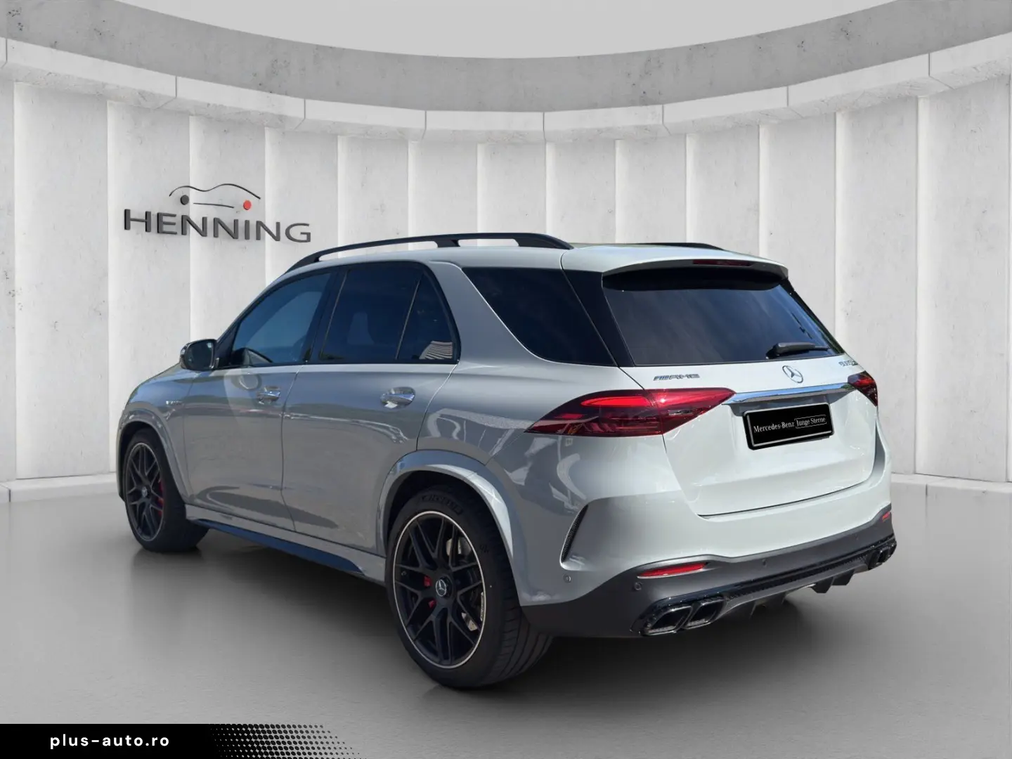 MERCEDES-BENZ GLE 63 S AMG Night Pano Burm HUD AHK 22