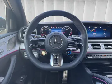MERCEDES-BENZ GLE 63 S AMG Night Pano Burm HUD AHK 22