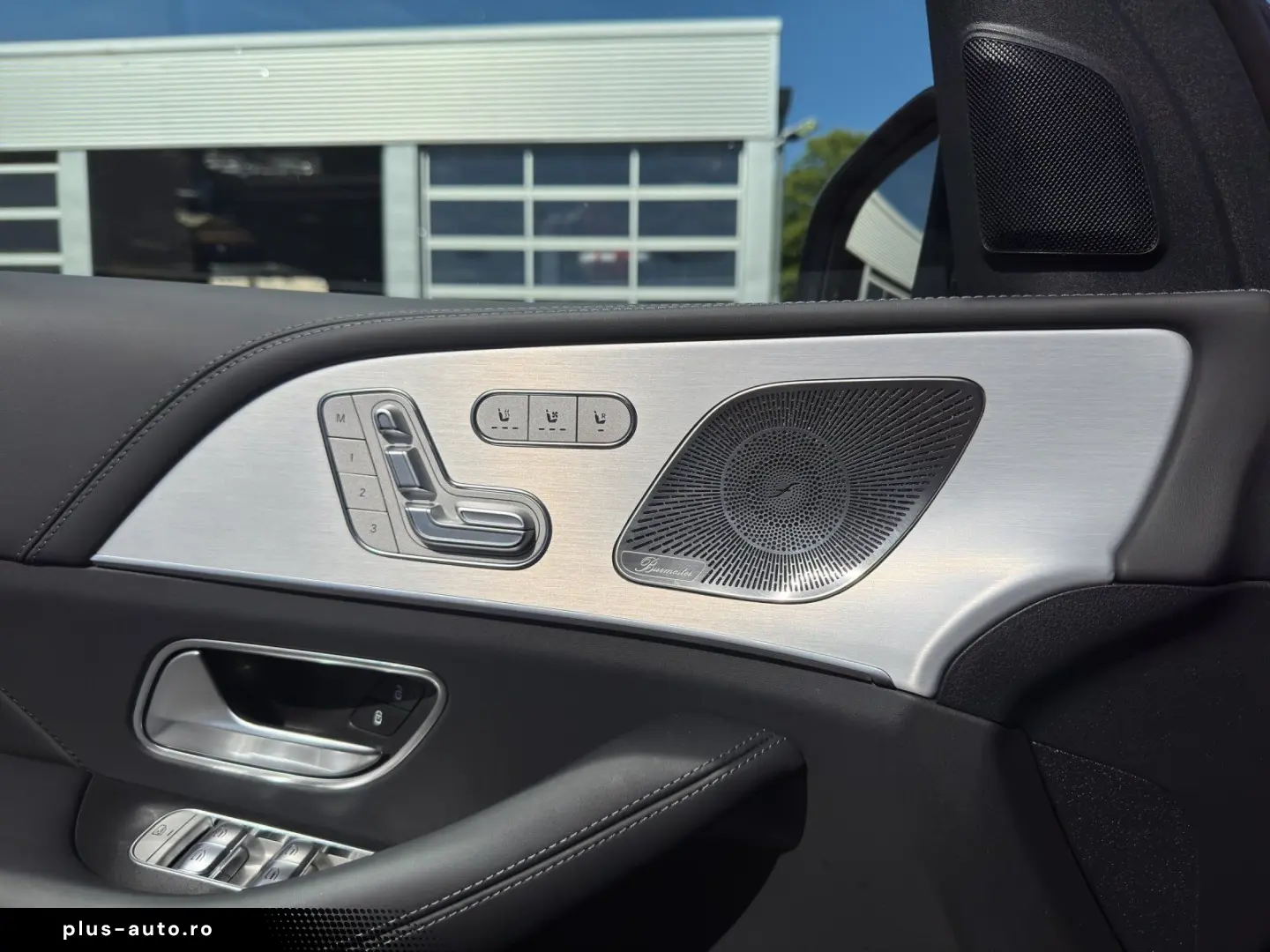 MERCEDES-BENZ GLE 63 S AMG Night Pano Burm HUD AHK 22