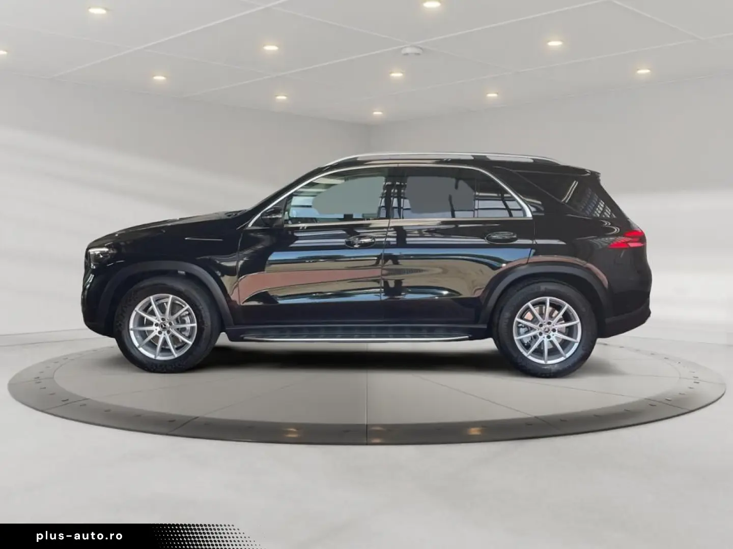 MERCEDES-BENZ GLE 300 d 4matic Burm Fahrassist AHK HUD Pano