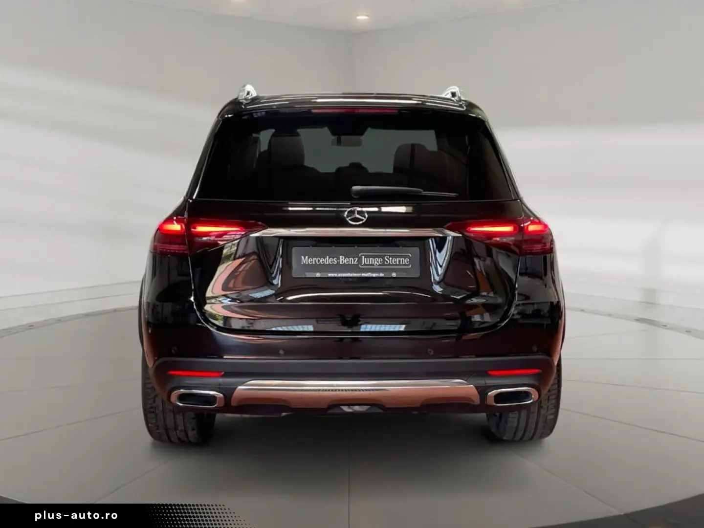 MERCEDES-BENZ GLE 300 d 4matic Burm Fahrassist AHK HUD Pano