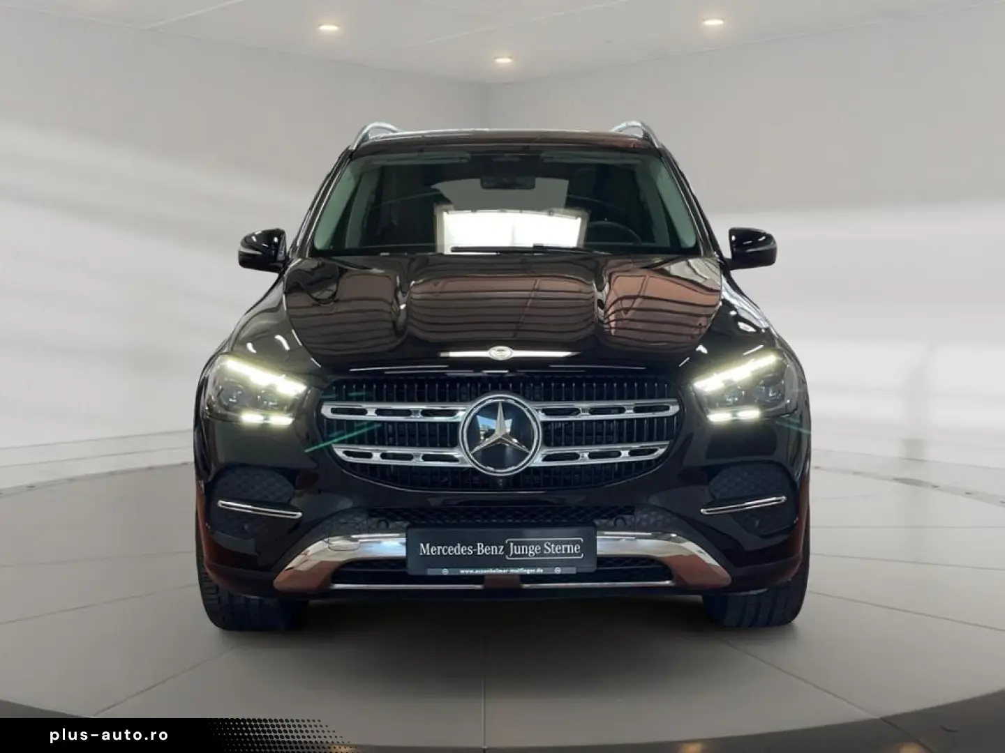 MERCEDES-BENZ GLE 300 d 4matic Burm Fahrassist AHK HUD Pano