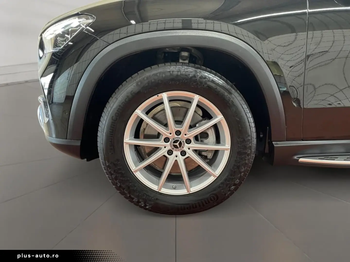 MERCEDES-BENZ GLE 300 d 4matic Burm Fahrassist AHK HUD Pano