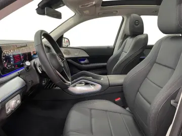 MERCEDES-BENZ GLE 300 d 4matic Burm Fahrassist AHK HUD Pano