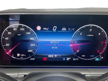 MERCEDES-BENZ GLE 300 d 4matic Burm Fahrassist AHK HUD Pano