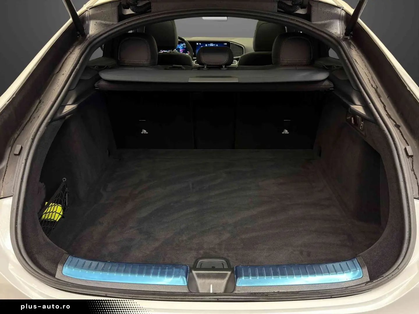 MERCEDES-BENZ GLE 63 AMG S 4M  Pano HUD Sitzklima