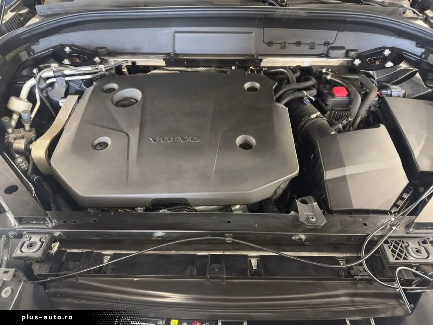 VOLVO XC60 B4 AWD Core Aut Google-Maps LED Kamera 1.Ha
