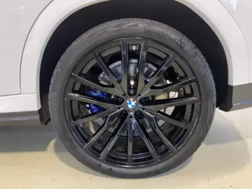 BMW X6 xDrive 40d H&K HUD  Panorama