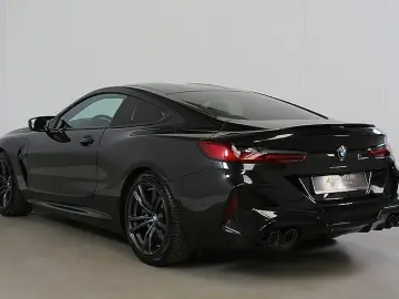BMW M8 Comp Coup xDr DisplKey SoftClo Ventilation 360