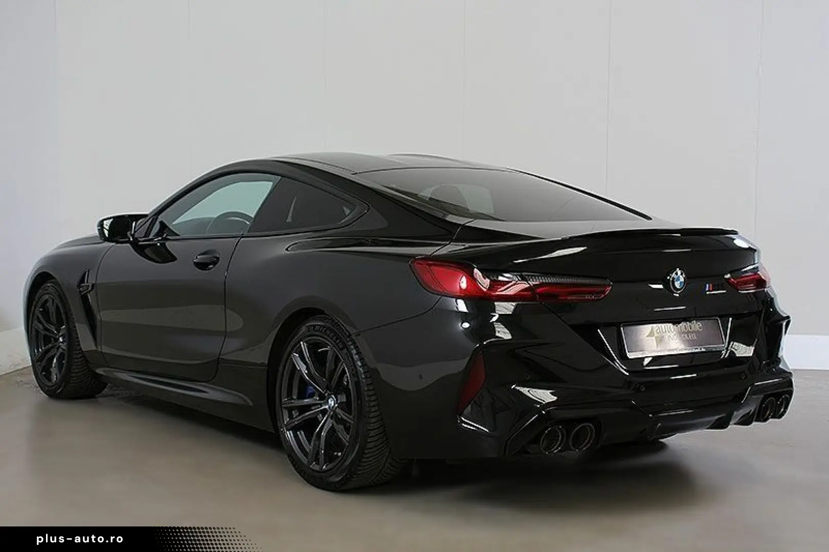 BMW M8 Comp Coup xDr DisplKey SoftClo Ventilation 360