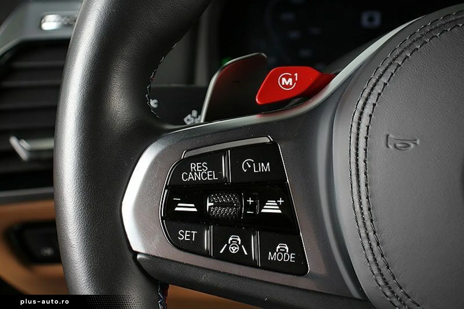 BMW M8 Comp Coup xDr DisplKey SoftClo Ventilation 360