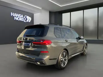 BMW X7 xDr40d MSpo Massage Ventil SoftClo DisplKey 360