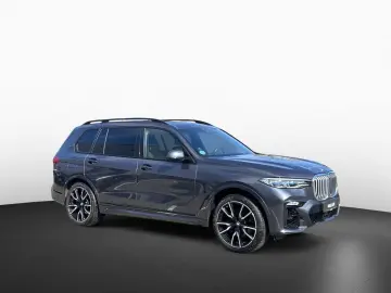 BMW X7 xDr40d MSpo Laser SoftClo Ventil DAPro 360 7Seat