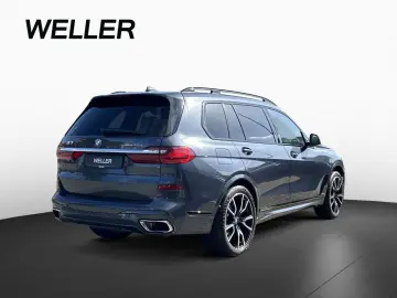 BMW X7 xDr40d MSpo Laser SoftClo Ventil DAPro 360 7Seat