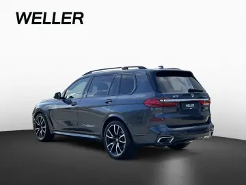 BMW X7 xDr40d MSpo Laser SoftClo Ventil DAPro 360 7Seat