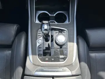BMW X7 xDr40d MSpo Laser SoftClo Ventil DAPro 360 7Seat