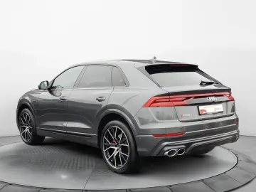 AUDI SQ8 4.0 TFSI