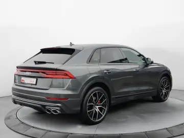 AUDI SQ8 4.0 TFSI