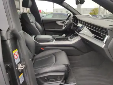 AUDI SQ8 4.0 TFSI