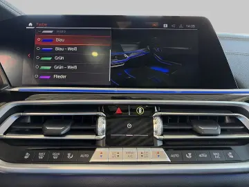 BMW X7 xDr40d MSpo SkyLoun SoftClose Massage Ventil DisplKey