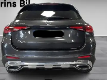 MERCEDES-BENZ GLC 300 e 4Matic AHK KAMERA