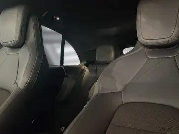 PORSCHE Macan Electric 4  CHRONO BOSE