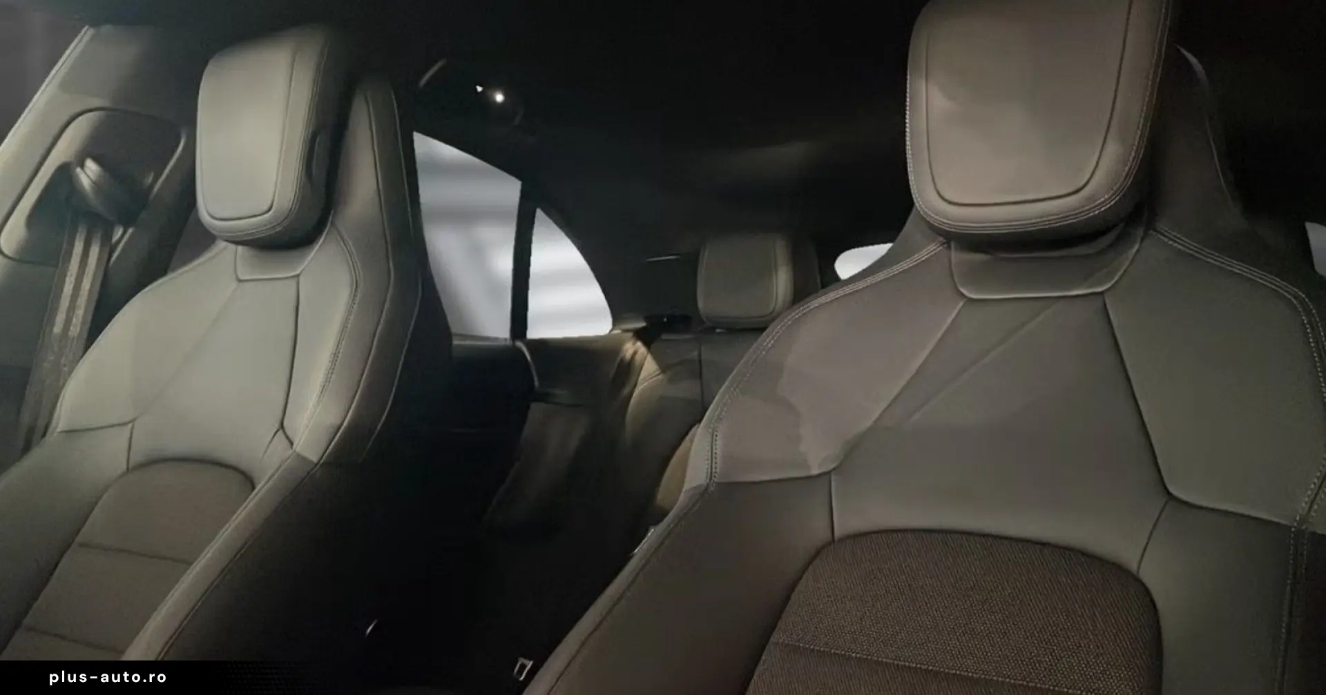 PORSCHE Macan Electric 4  CHRONO BOSE