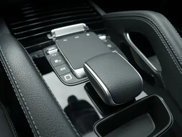 MERCEDES-BENZ GLE 350 de 4M Coupé AMG PANO AHK