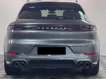 PORSCHE Cayenne E-Hybrid