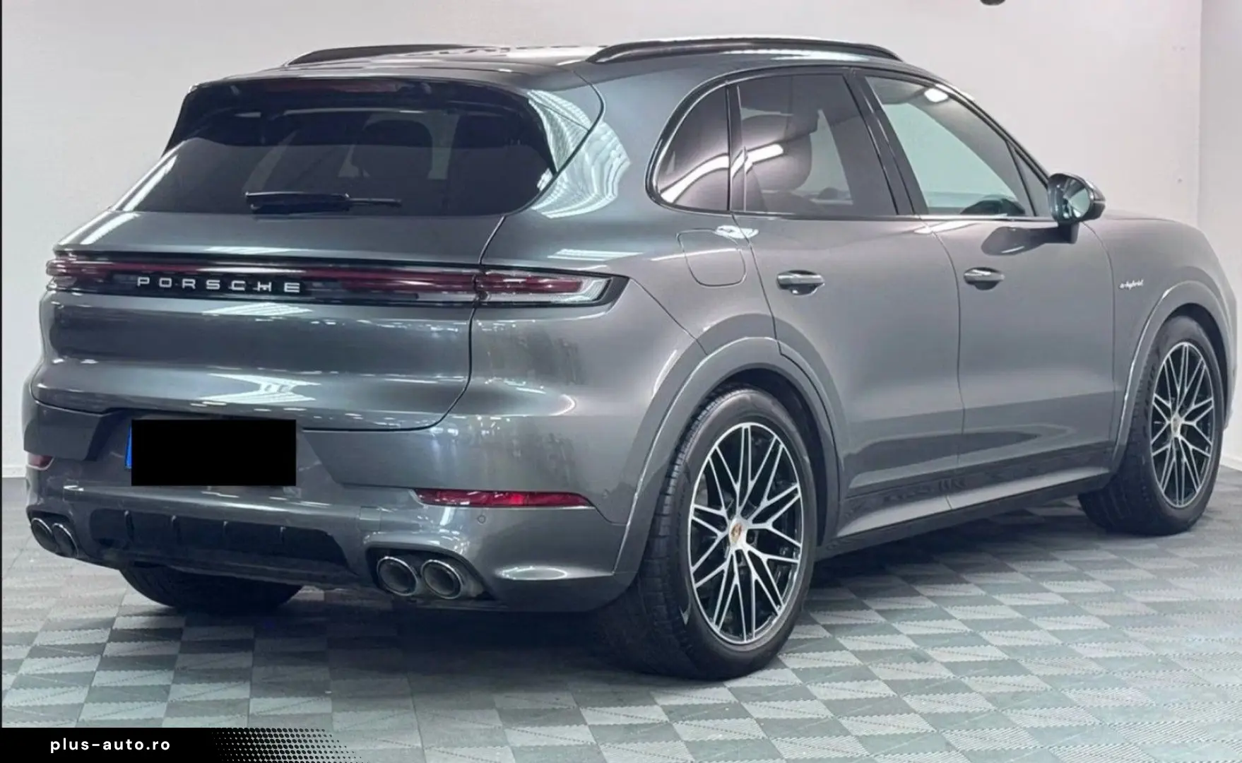 PORSCHE Cayenne E-Hybrid