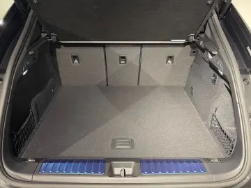 PORSCHE Macan Electric 4 PASM Sport Chrono