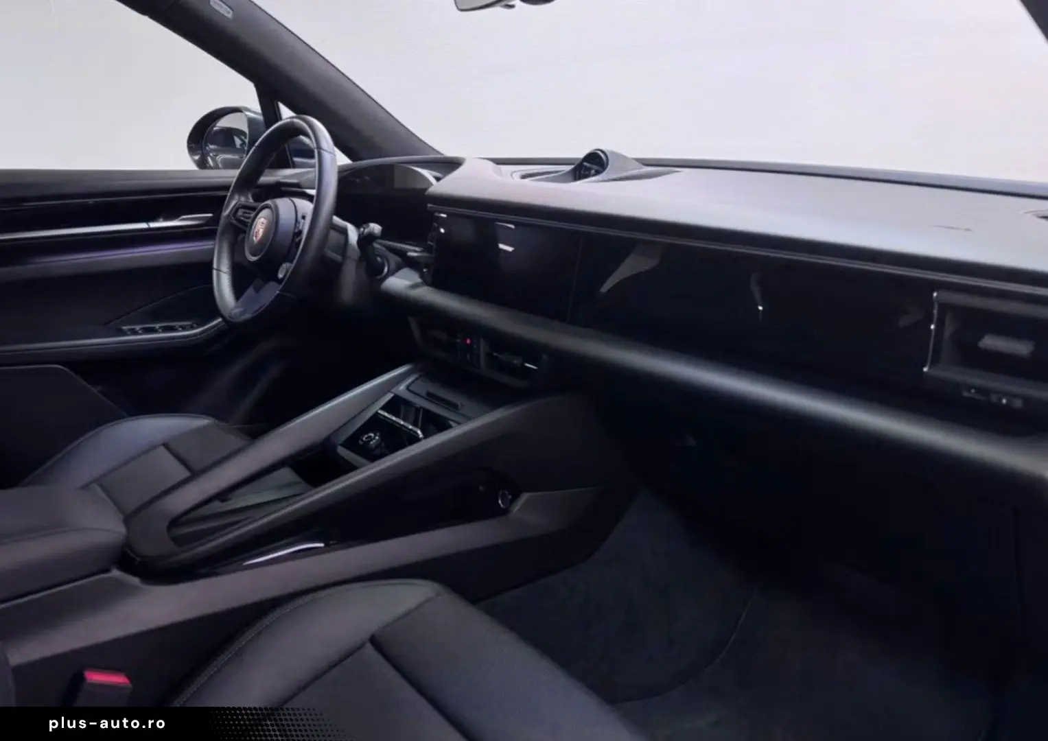 PORSCHE Macan Electric 4 PASM Sport Chrono