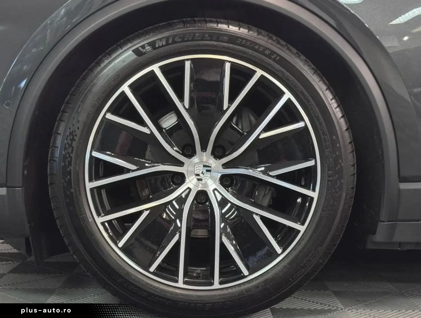 PORSCHE Macan Electric 4 PASM Sport Chrono