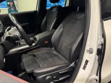 MERCEDES-BENZ GLA 200 d STANDHEIZUNG  Night-Paket  KAMERA