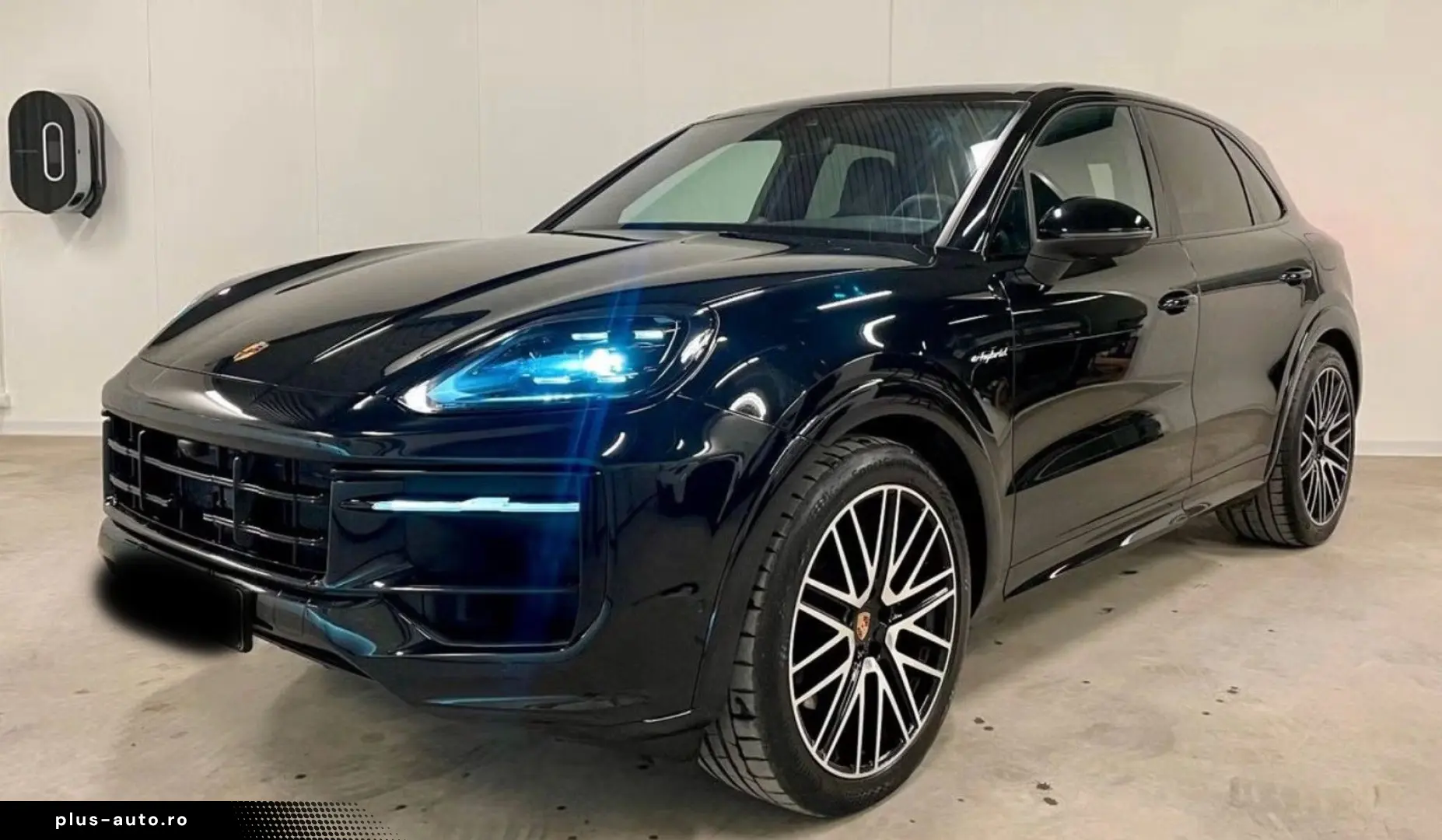 PORSCHE Cayenne E-Hybrid Sport-Design-Paket PANO 360