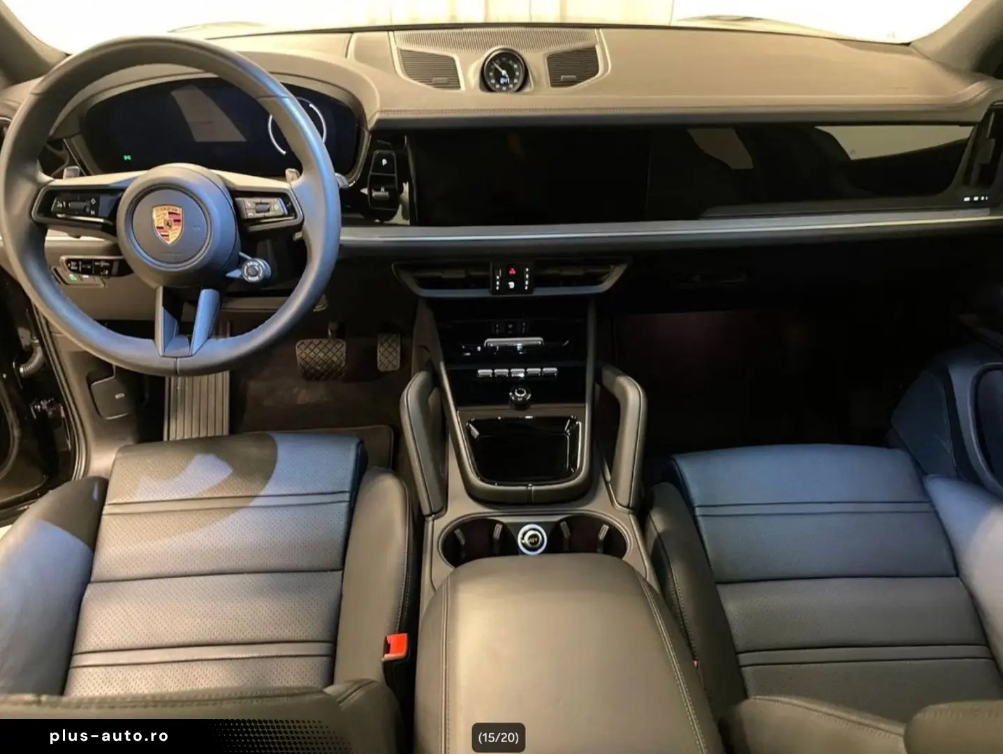 PORSCHE Cayenne E-Hybrid Sport-Design-Paket PANO 360