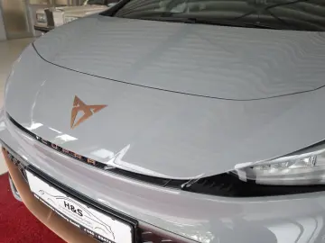 CUPRA Born  58 kWh CAR-PLAY WÄRMEPUMPE