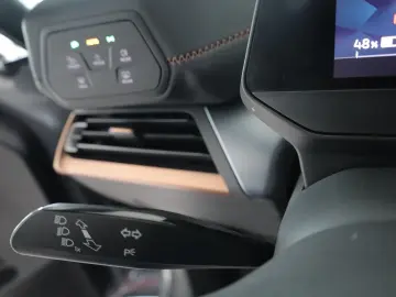 CUPRA Born  58 kWh CAR-PLAY WÄRMEPUMPE