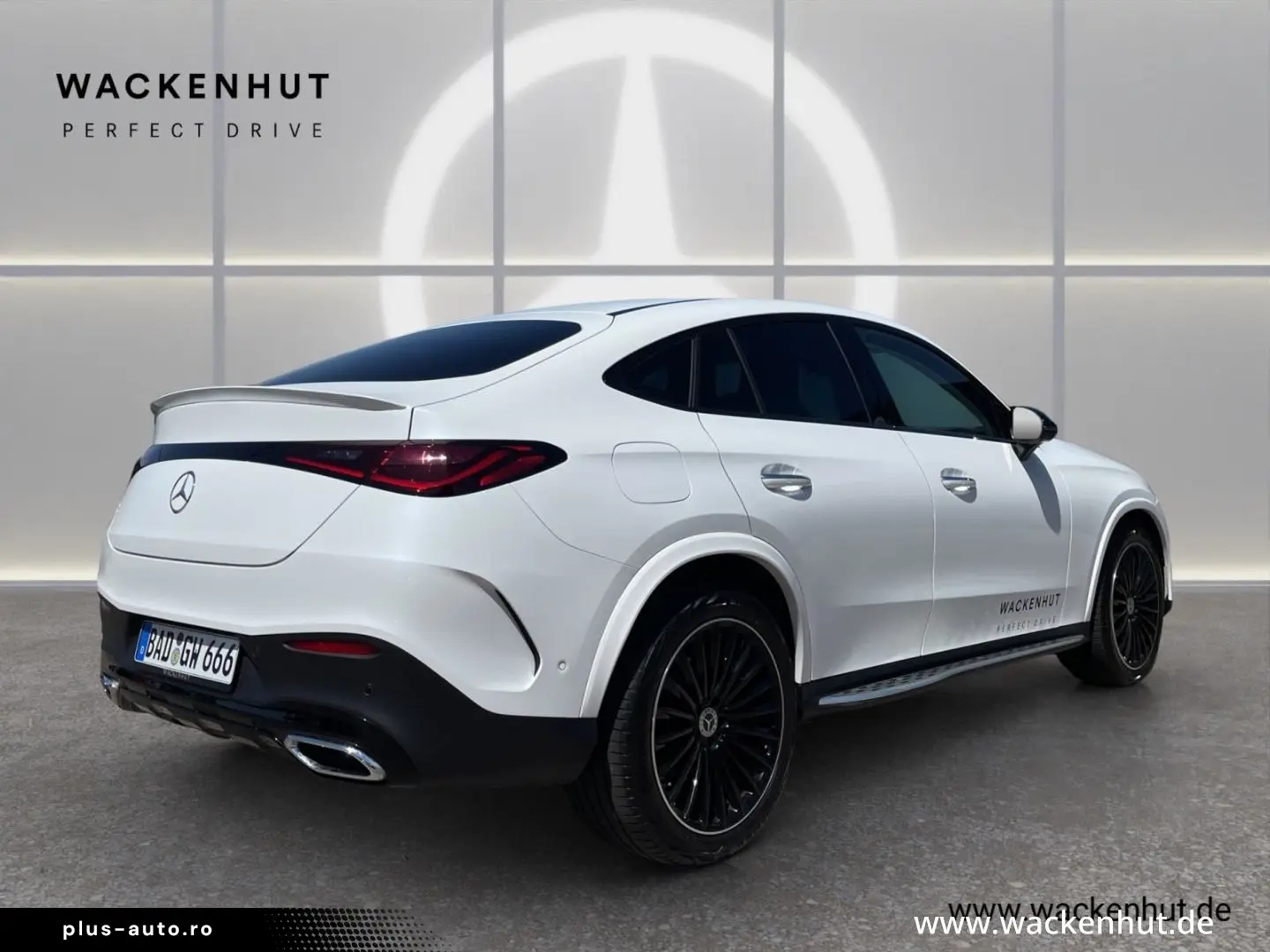 MERCEDES-BENZ GLC300 4M AMG PANO NIGHT AHK BURM TOTW 360