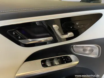 MERCEDES-BENZ GLC300 4M AMG PANO NIGHT AHK BURM TOTW 360