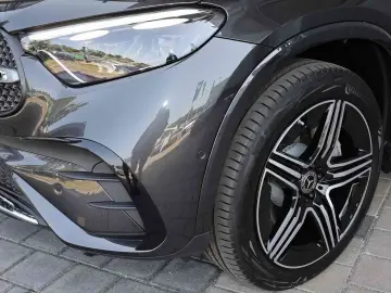 MERCEDES-BENZ GLC300 d 4M AMG  360  DIG-LED Pano AHK 20
