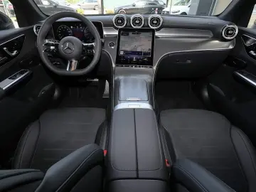 MERCEDES-BENZ GLC300 d 4M AMG  360  DIG-LED Pano AHK 20